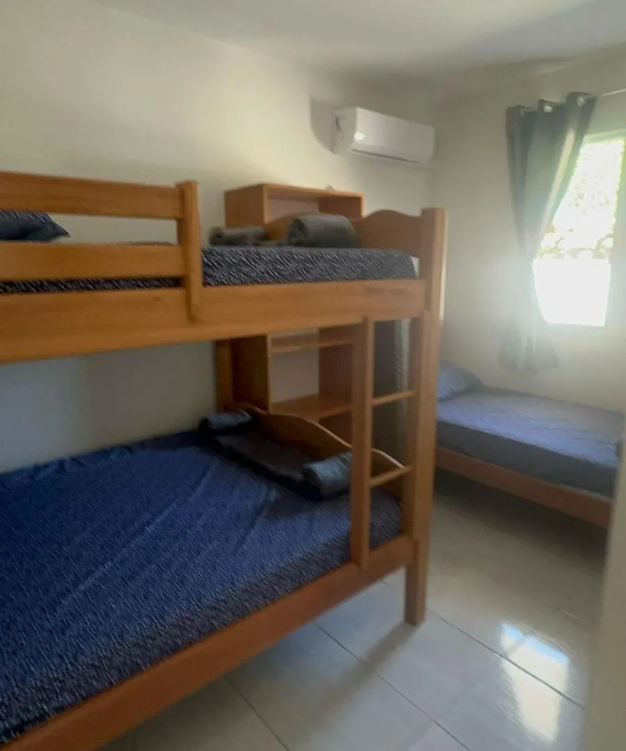 Pousada Paraiso Ap Proximo Ao Centro Da Praia De Baixo Palhoca Apartment
